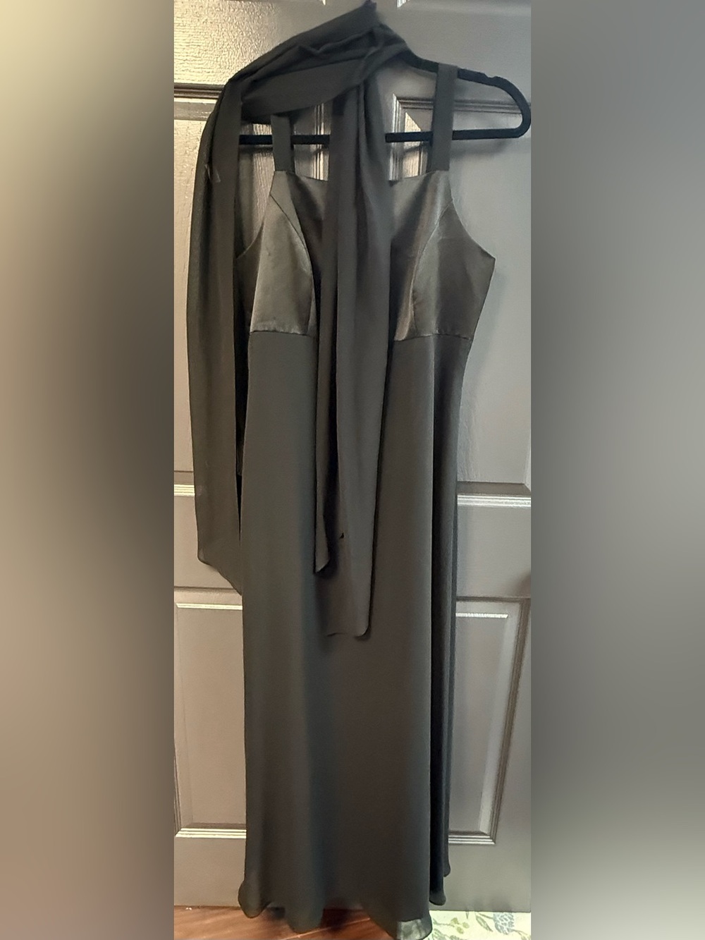 Papell Boutique Black Evening Dress Label Detail